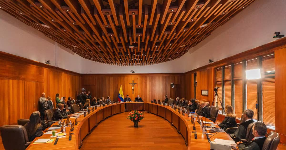 Salón de sesiones de la Corte Suprema de Justicia, en el Palacio de Justicia de Bogotá