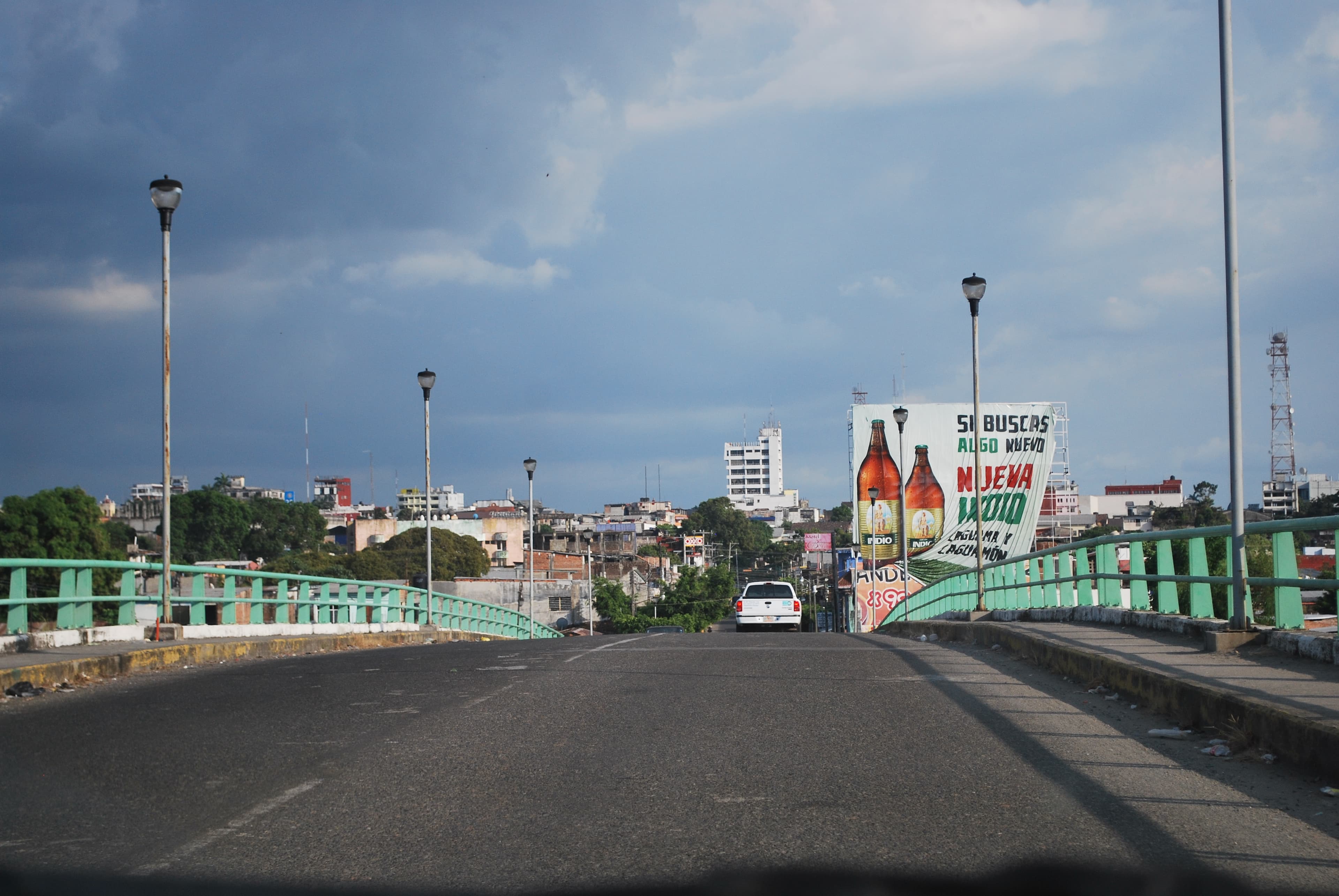 Entrada a Mapastepec por la carretera federal 200, en la costa de Chiapas, el municipio de referencia del epicentro, en una fotografía de archivo