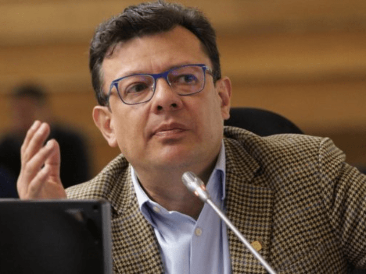 Hollman Morris, exgerente de RTVC, durante una intervención pública