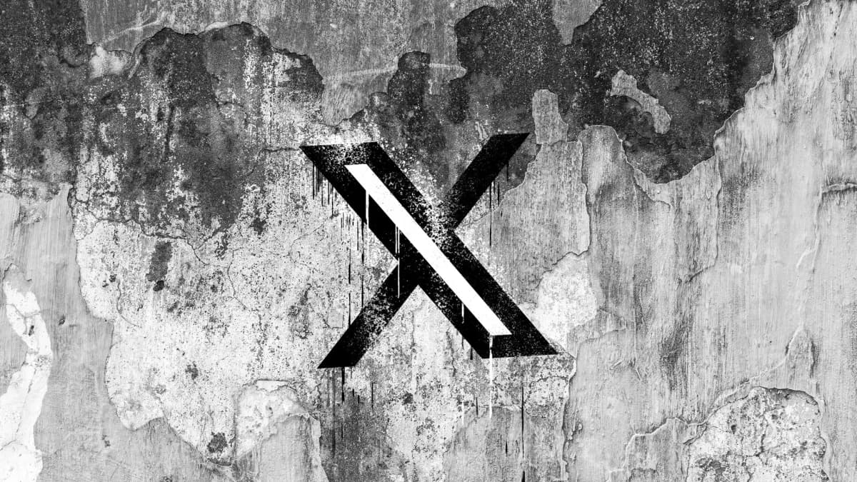 El logotipo de X pintado sobre un muro de concreto