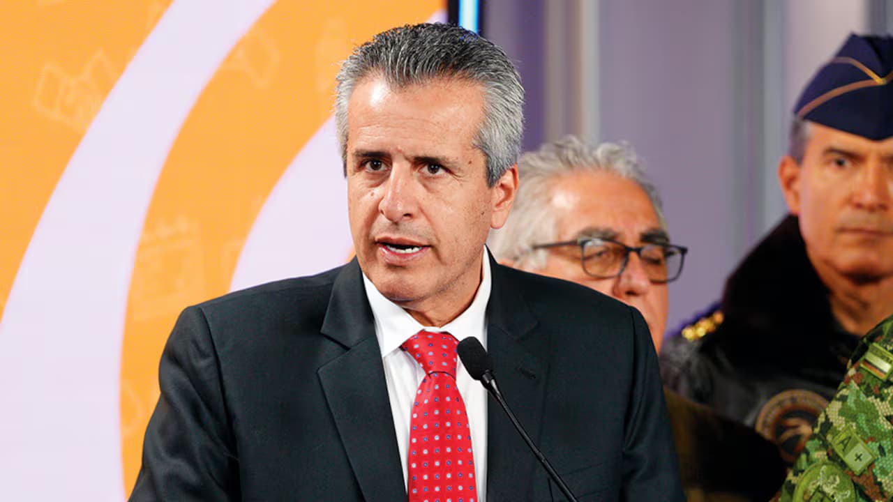 El exministro del Interior Luis Fernando Velasco