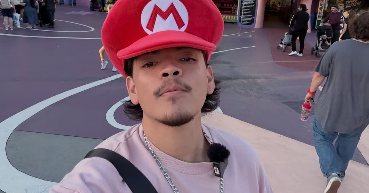 El streamer salvadoreño Carlos Mauricio Gómez, Komanche, en una foto de sus redes sociales