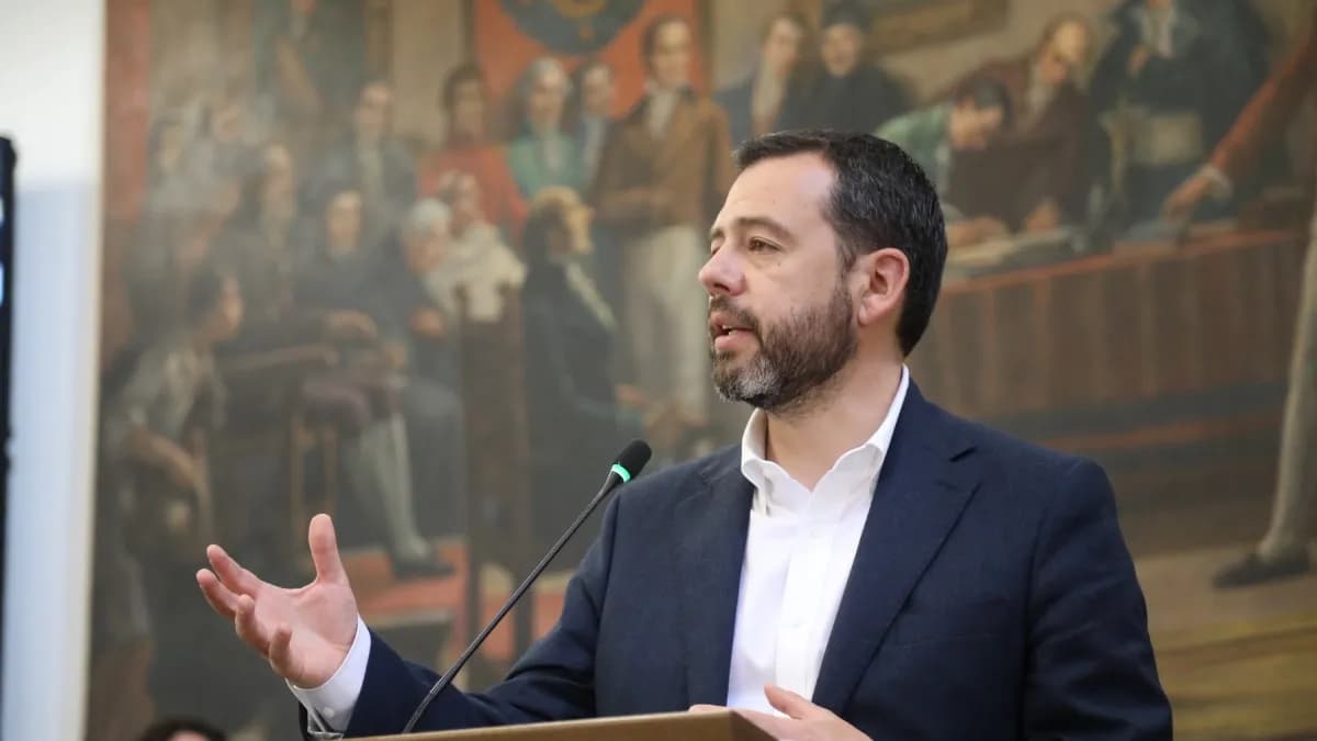 El alcalde de Bogotá, Carlos Fernando Galán, durante una intervención pública