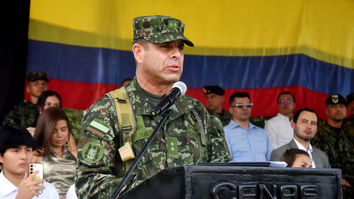 El general Federico Mejía en un acto militar
