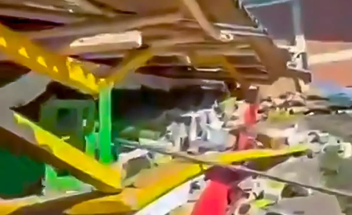 Viviendas dañadas en San José del Palmar, epicentro del terremoto en el Chocó