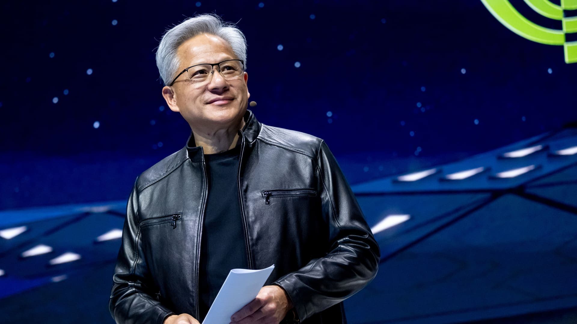 Jensen Huang, presidente ejecutivo de Nvidia, en un escenario