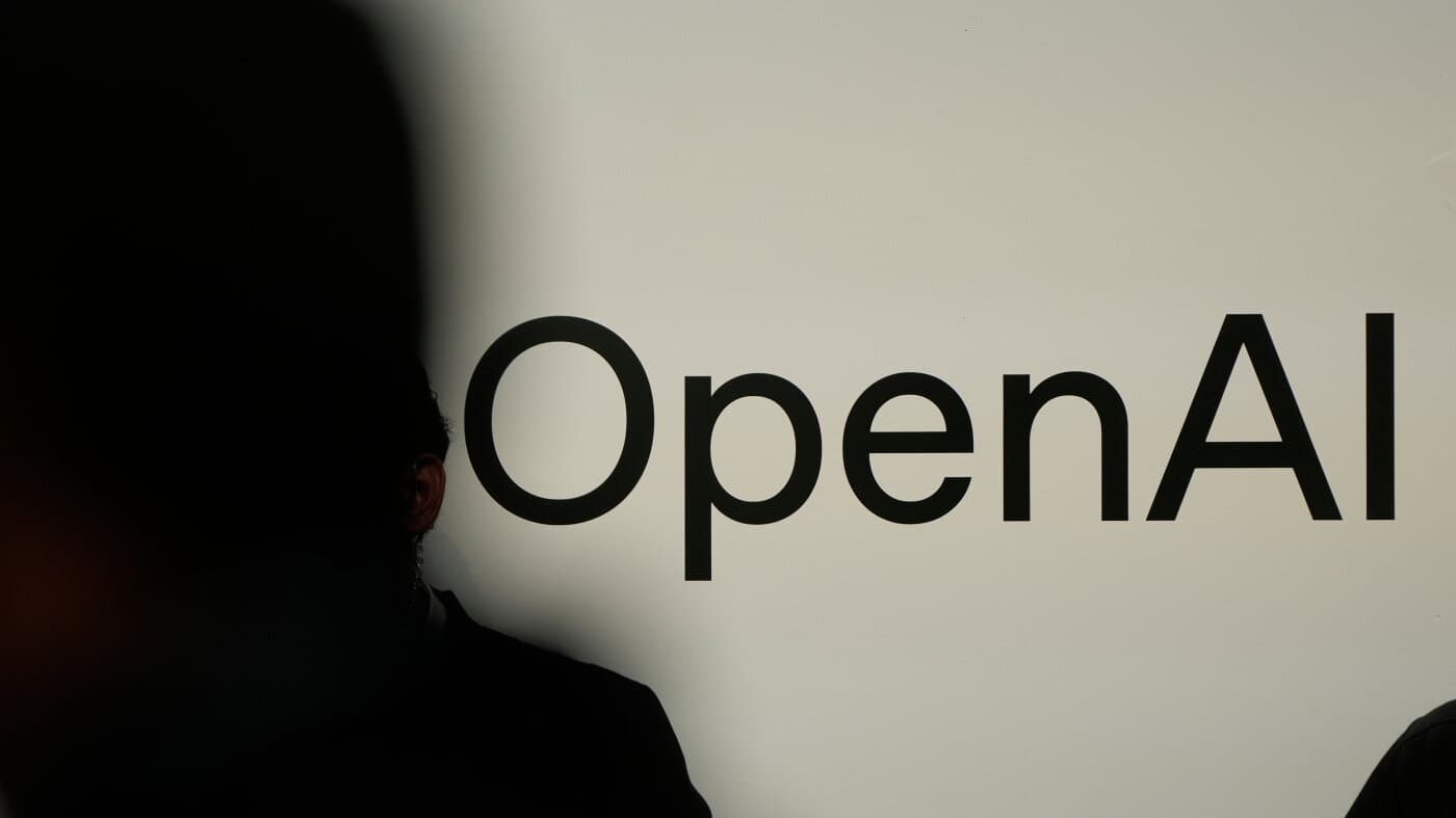 Asistentes a la conferencia DevDay de OpenAI en San Francisco