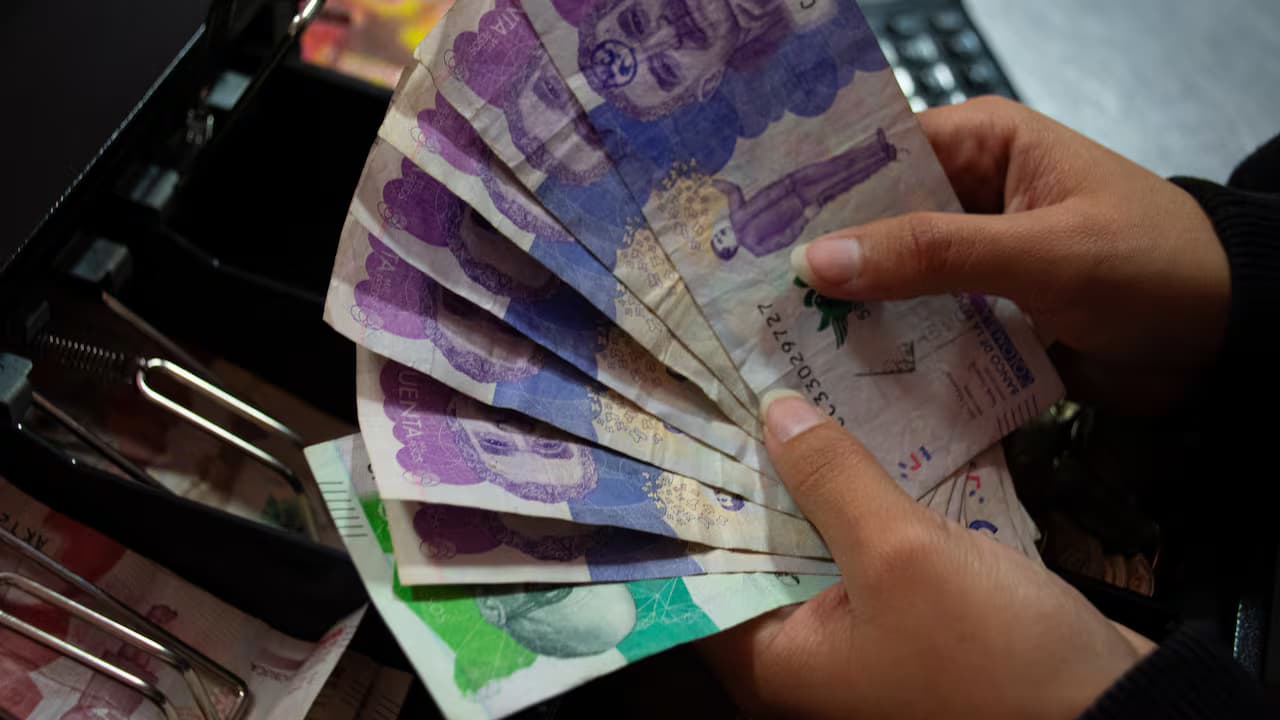 Billetes de peso colombiano
