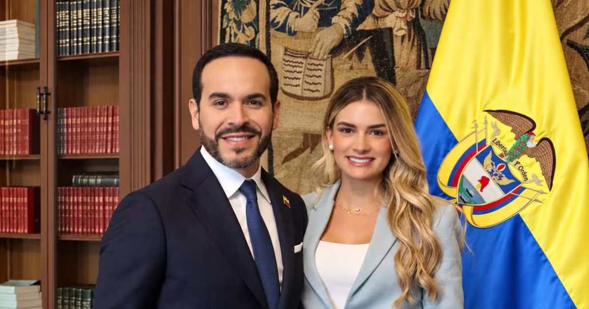 El presidente Abelardo de la Espriella y la primera dama, Ana Lucía Pineda, en la Casa de Nariño