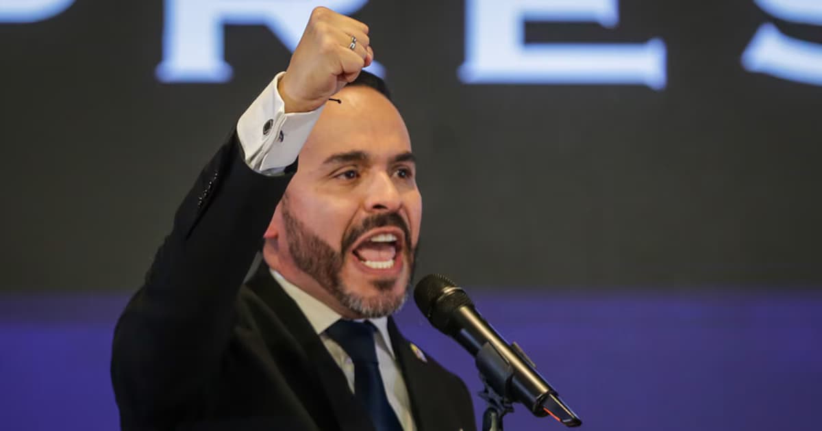 El presidente Abelardo de la Espriella durante una declaración pública