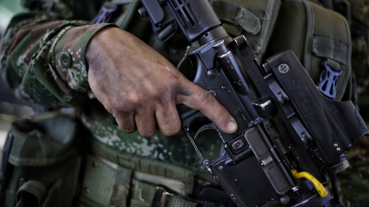 Soldados del Ejército Nacional en formación