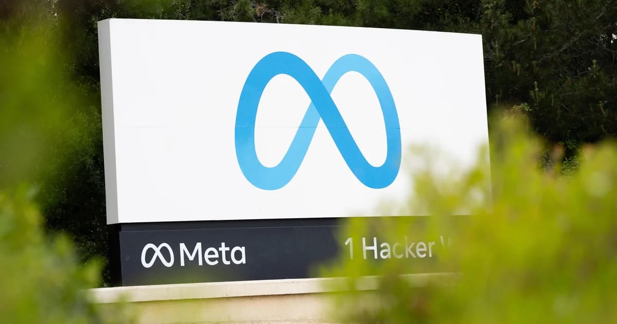 Logotipo de Meta en la sede de la compañía