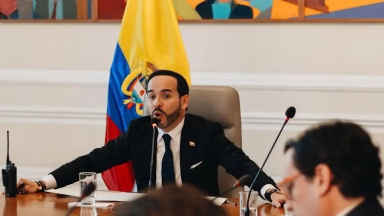 El presidente Abelardo de la Espriella durante una intervención pública