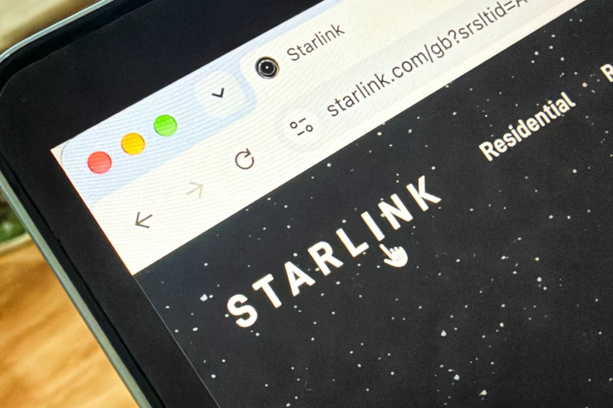 Página web de Starlink abierta en la pantalla de un computador