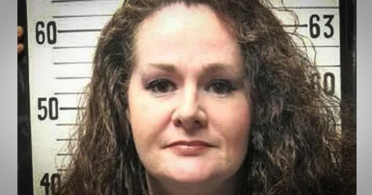 Fotografía de reseña de Christa Pike, la única mujer en el corredor de la muerte de Tennessee