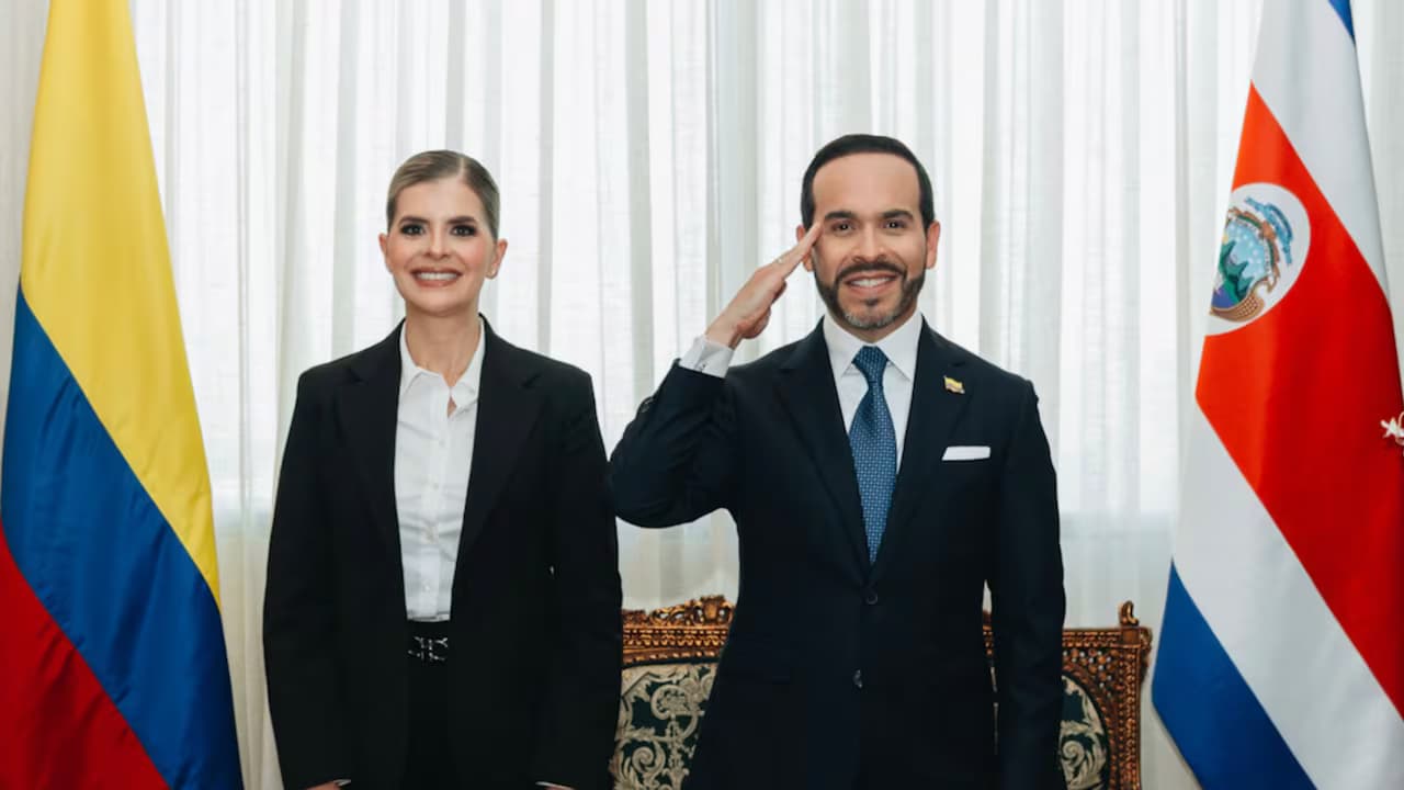 Los presidentes Abelardo de la Espriella y Laura Fernández durante su encuentro en Barranquilla