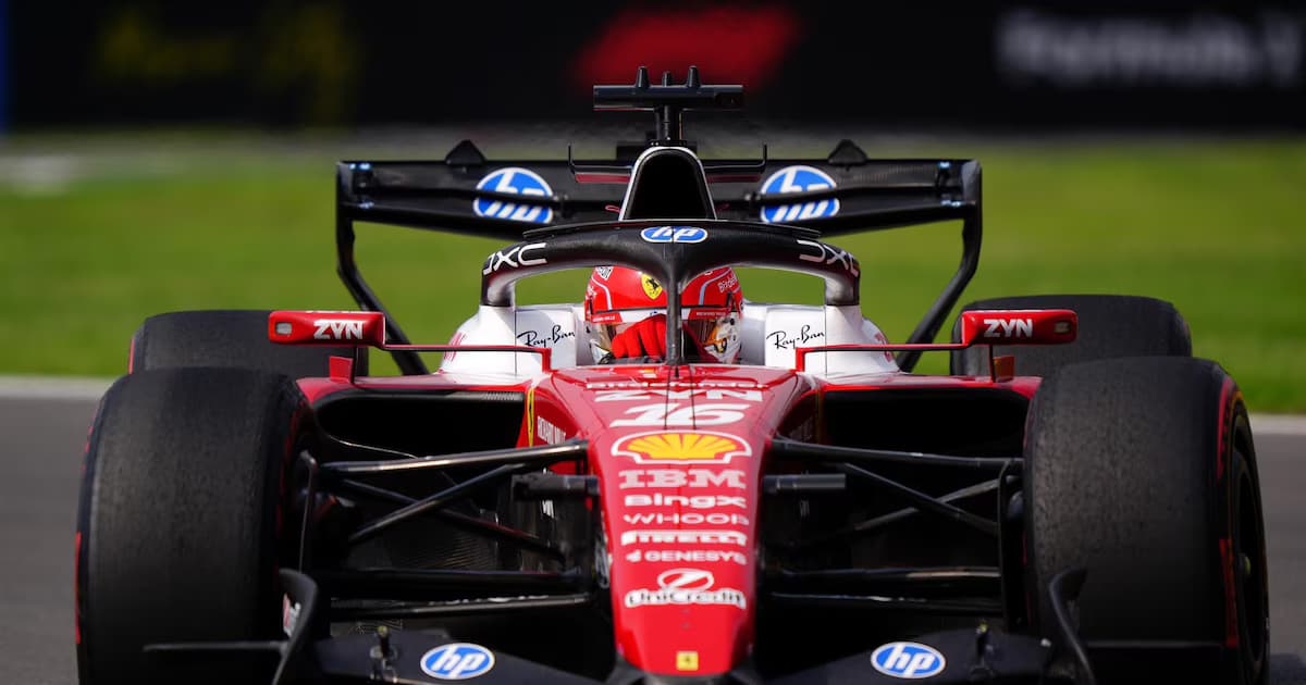 Charles Leclerc conduce su Ferrari en el Autódromo Hermanos Rodríguez de Ciudad de México